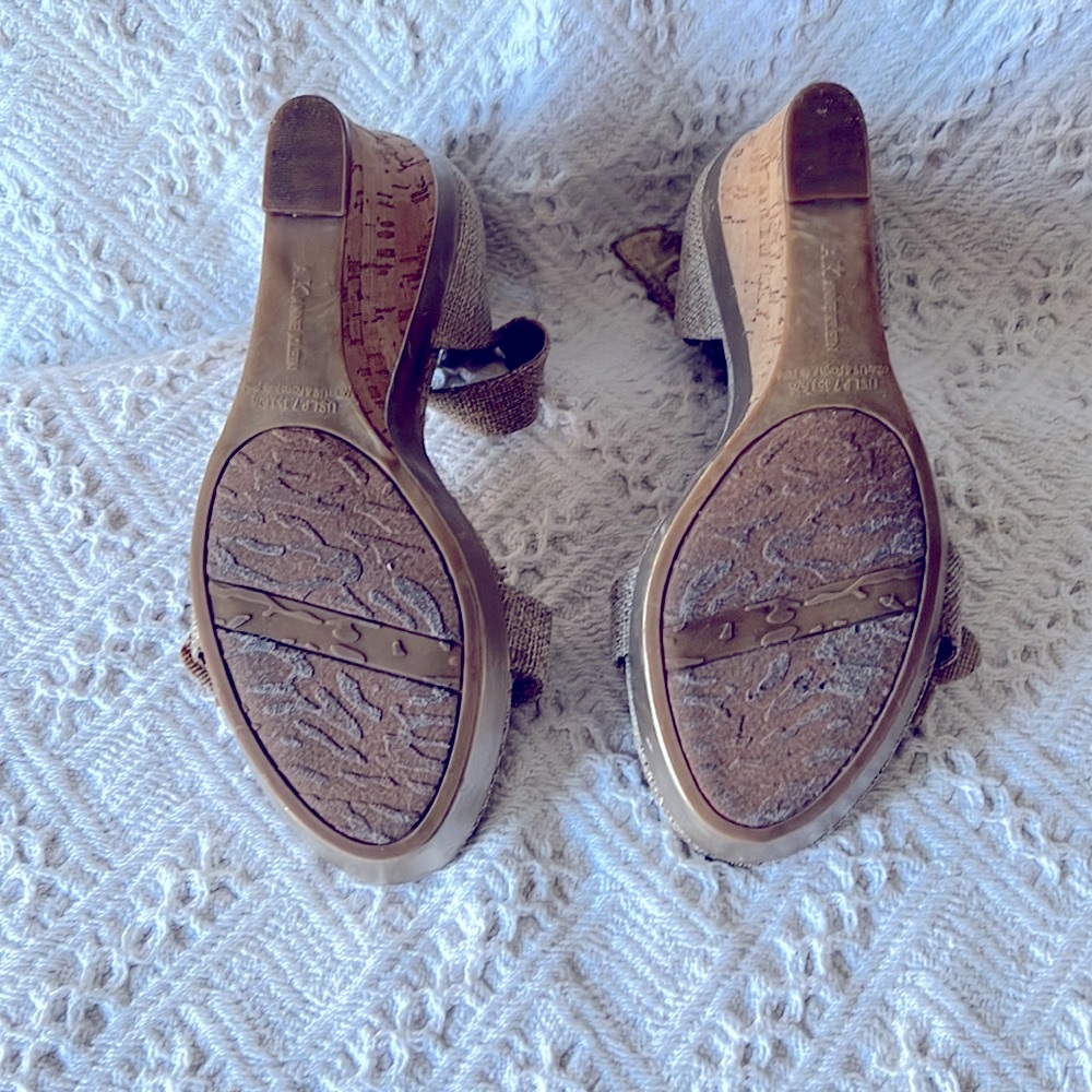 AK Anne Klein Tan Platform Sandals 7m - Picture 6 of 11
